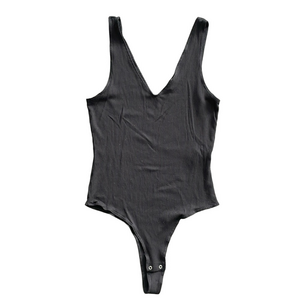 SzM Garage Sleeveless Black V-neck Ribbed fabric bodysuit VGUC